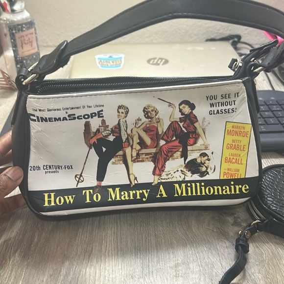 Hand Bag - Picture 1 of 5